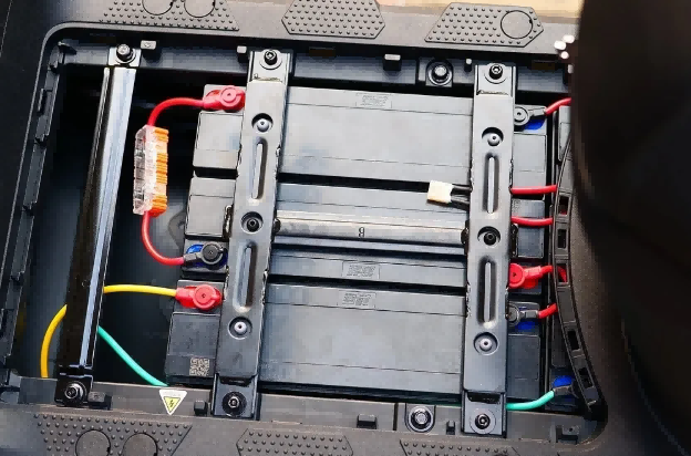 FAQ: Can 2AWG Wire Connect a 12V 100Ah Battery?
